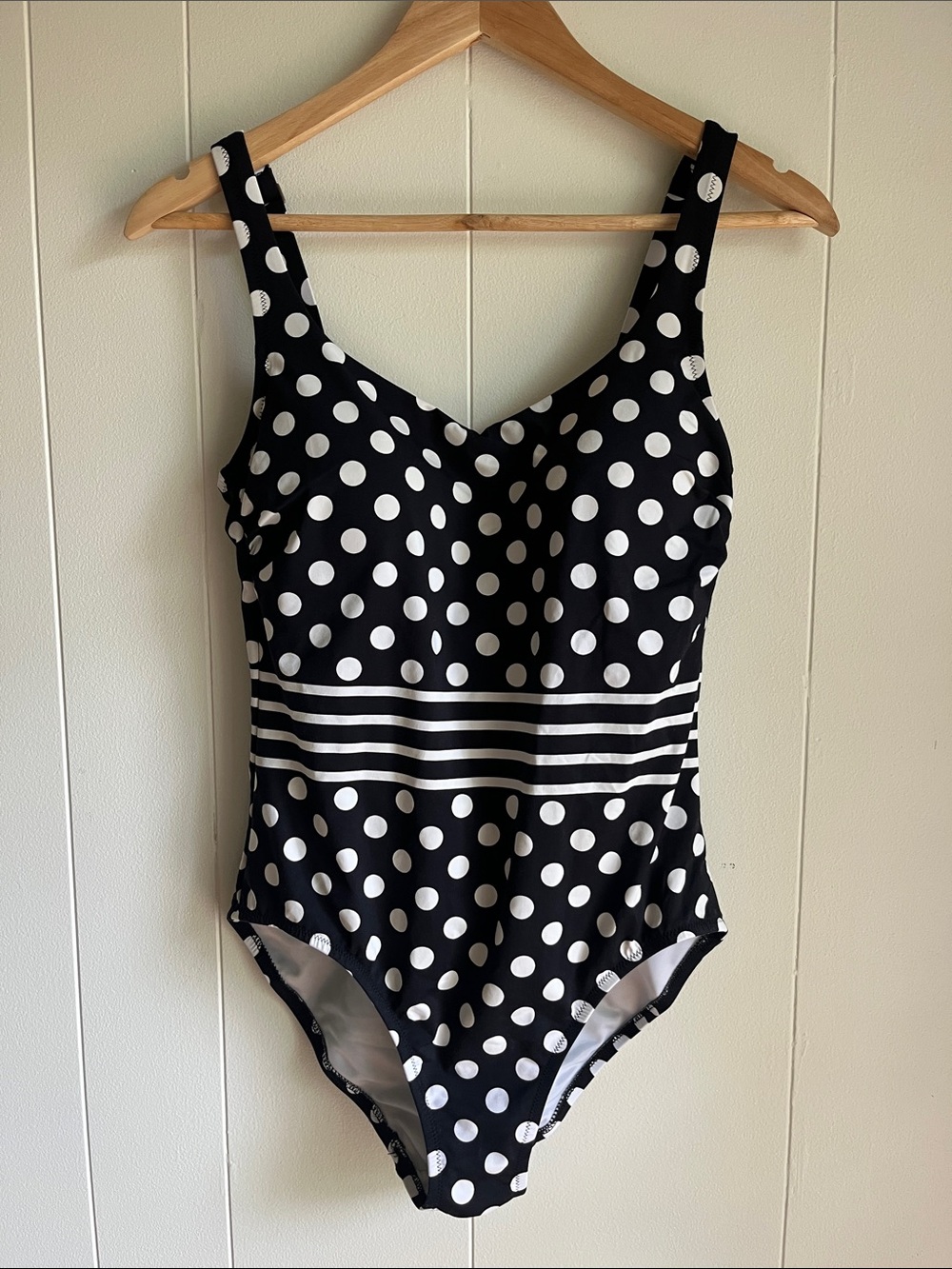 Lands' End Black and White Polka Dot One-Piece Scoop Neck Beach Swimsuit Sz 6
